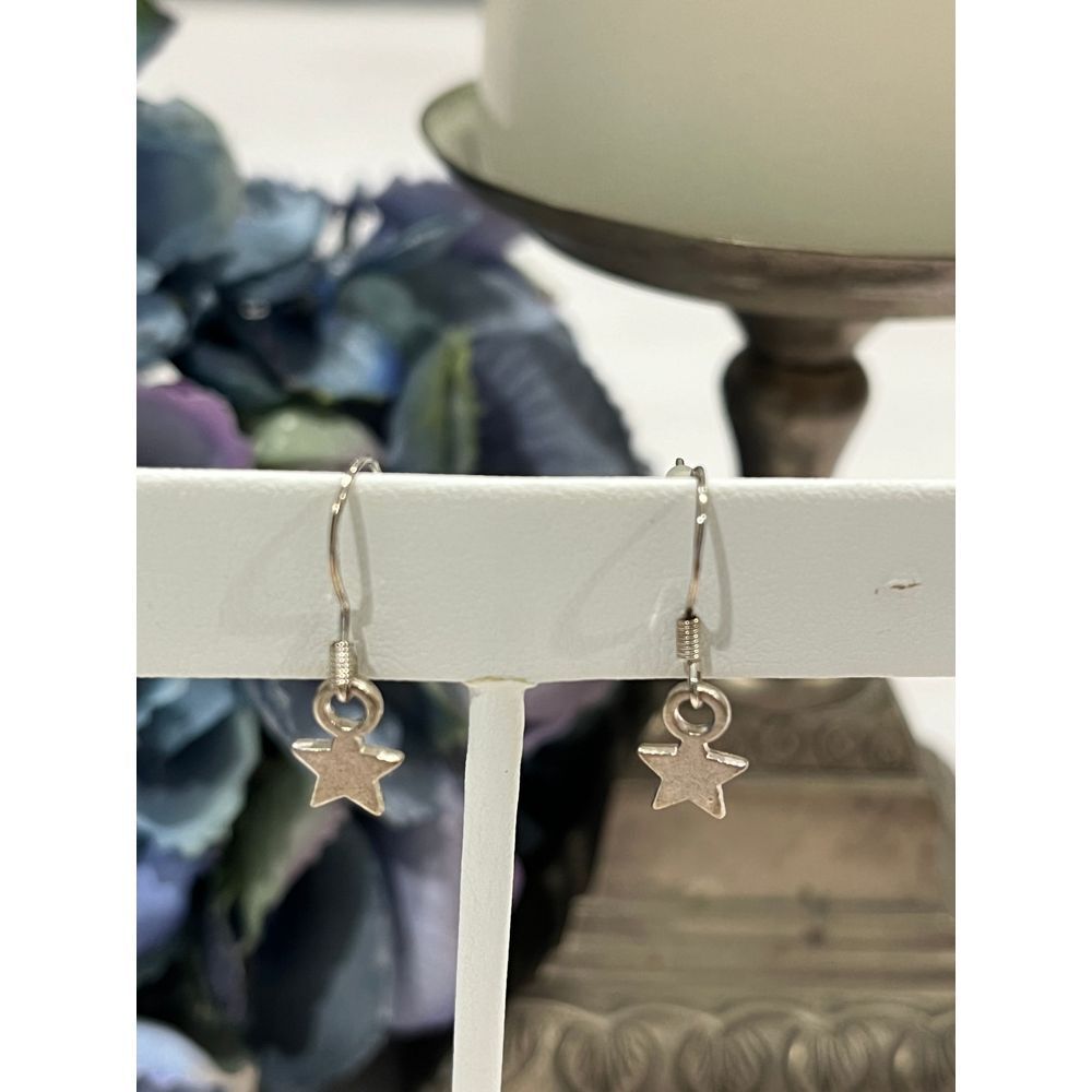 Mini‎ star silver tone earrings